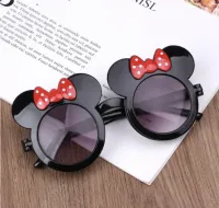 Óculos de Sol Infantil Mundo Minnie cor Preto