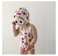 Óculos de Sol Infantil Flor cor Branco - Importado - Foto 3