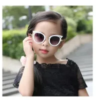 Óculos de Sol Infantil Gatinha Vintage Cor: Branco - Importado  - Foto 2