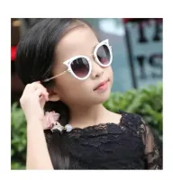 Óculos de Sol Infantil Gatinha Vintage Cor: Branco - Importado  - Foto 4