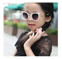 Óculos de Sol Infantil Gatinha Vintage Cor: Branco - Importado  - Foto 5