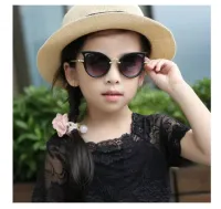 Óculos de Sol Infantil Gatinha Vintage Cor: Preto - Importado - Foto 5