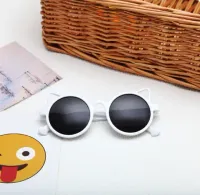 Óculos de Sol Infantil Modelo Gatinha Vintage Cor: Branco Frete Grátis