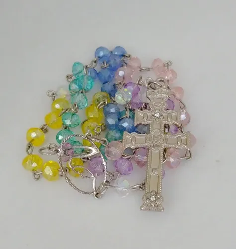 Terço Nossa Senhora colorida  Cristal 8mm Imagem