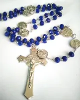 Terço De São Bento Cristal 8mm Com Medalhas E Cruz São Bento - Foto 3