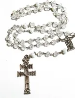 Terço Jesus Cristo Redentor - Cristal 8mm Boreal  - Foto 2