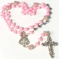 Terço Com Nome Personalizado Em Pérolas Aparecida Rosa - Foto 3