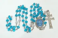 Terço Iemanjá Cristal 8mm Entremeio Strass e Cruzeiro - Foto 4