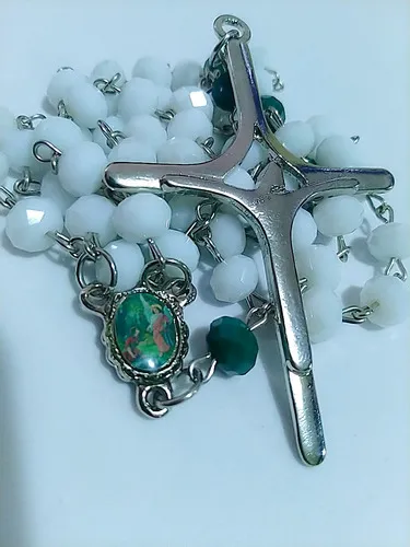 Terço São Rafael Em Cristal 8mm - Rosário Arcanjos- Colar
