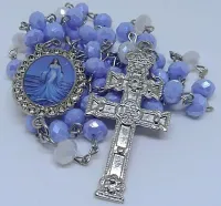Terço Iemanjá - Azul Leitoso Entremeio Strass E Cruzeiro