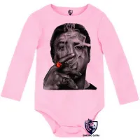 Body Bebê Infantil Sylvester Stallone rambo os Mercenarios charuto - Foto 4