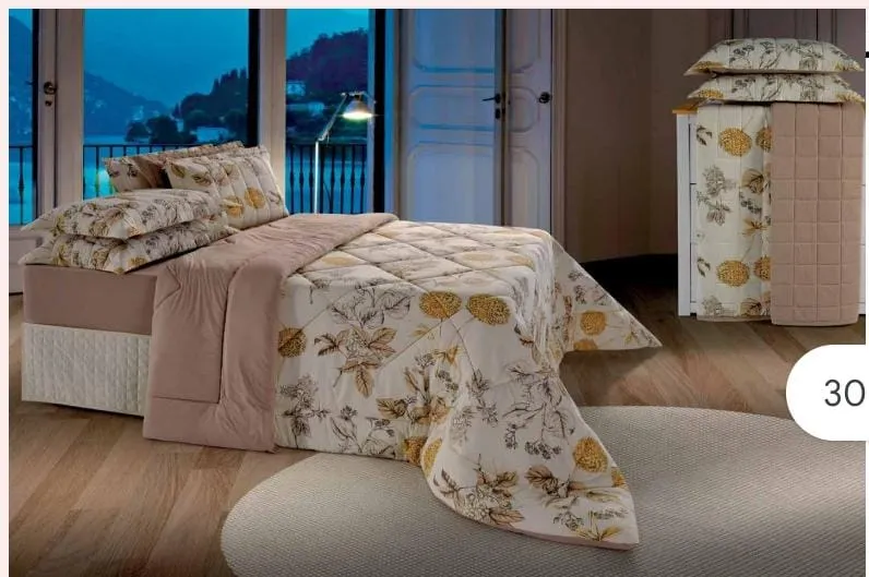 Edredom em Malha Queen Floral/Marrom