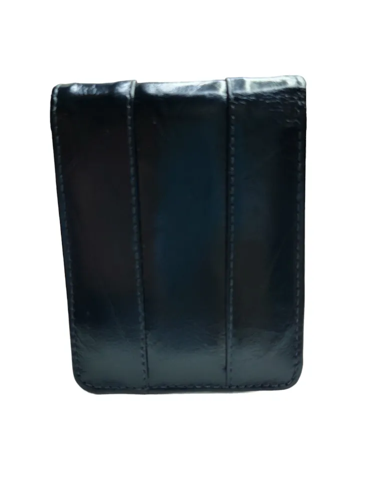 Ref: 9100 - Carteira de Couro Sem Fecho. Cor Preta