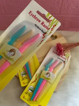 Kit de Navalhas para Sobrancelhas