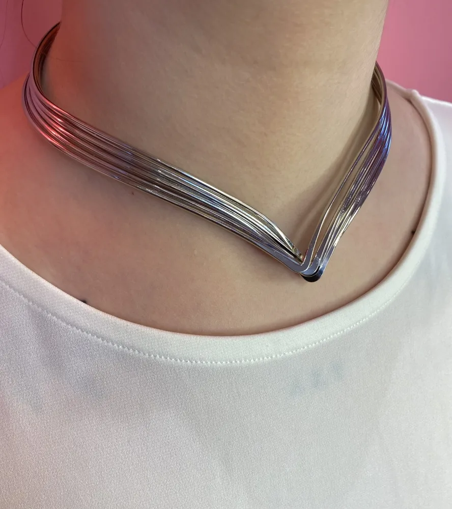 CHOCKER COM PONTA PRATA Imagem
