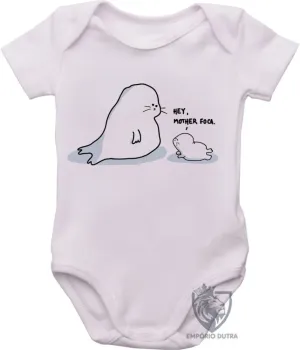 Body Bebê Infantil Hey Mãe Mother Foca Filha - Foto 2
