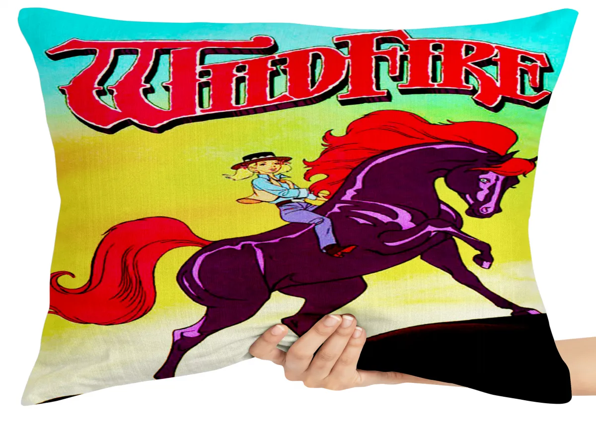 Capa de Almofada ou Travesseiro Cavalo de Fogo e Princesa Sarah