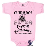 Body Bebê Infantil Cuidado eu tenho uma esposa doida - Foto 3