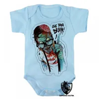 Body Bebê Infantil Zombie use your brain cerebro caveira - Foto 3