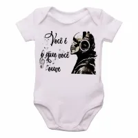 Body Bebê Infantil Você é o que ouve musica caveira - Foto 2