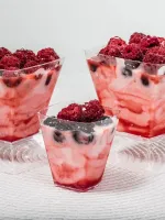 Copo Acrílico PIC151  150ml C/ Tampa Plastilânia 40X10un - Foto 2