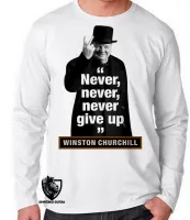 Camiseta manga longa Infantil ou Adulto Winston Churchill se render jamais direita nerver give up - Foto 2