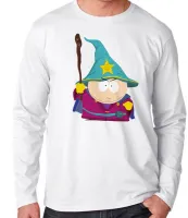 Camiseta manga longa Infantil ou Adulto south park cartman bruxo desenho - Foto 3