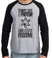 Camiseta manga longa Infantil ou Adulto Think like a proton atomo Bomba atomica - Foto 3