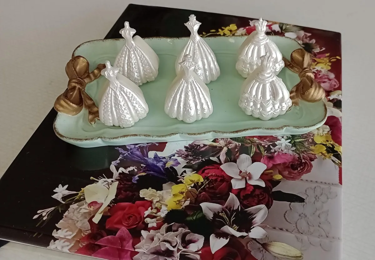 Molde de Silicone Vestidos de Noiva e Debutante Imagem