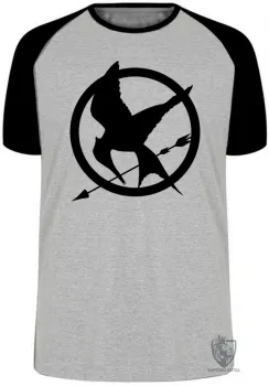 Camiseta adulto ou infantil Jogos Vorazes tordo preto