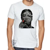 Camiseta adulto ou infantil Sylvester Stallone rambo os Mercenarios charuto - Foto 2