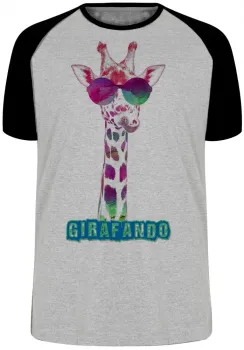 Camiseta adulto ou infantil Girafando girafa de óculos