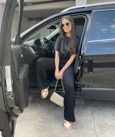 CONJUNTO BLUSA E CALÇA RETA -  PRETO E AZUL MARINHO - Foto 2