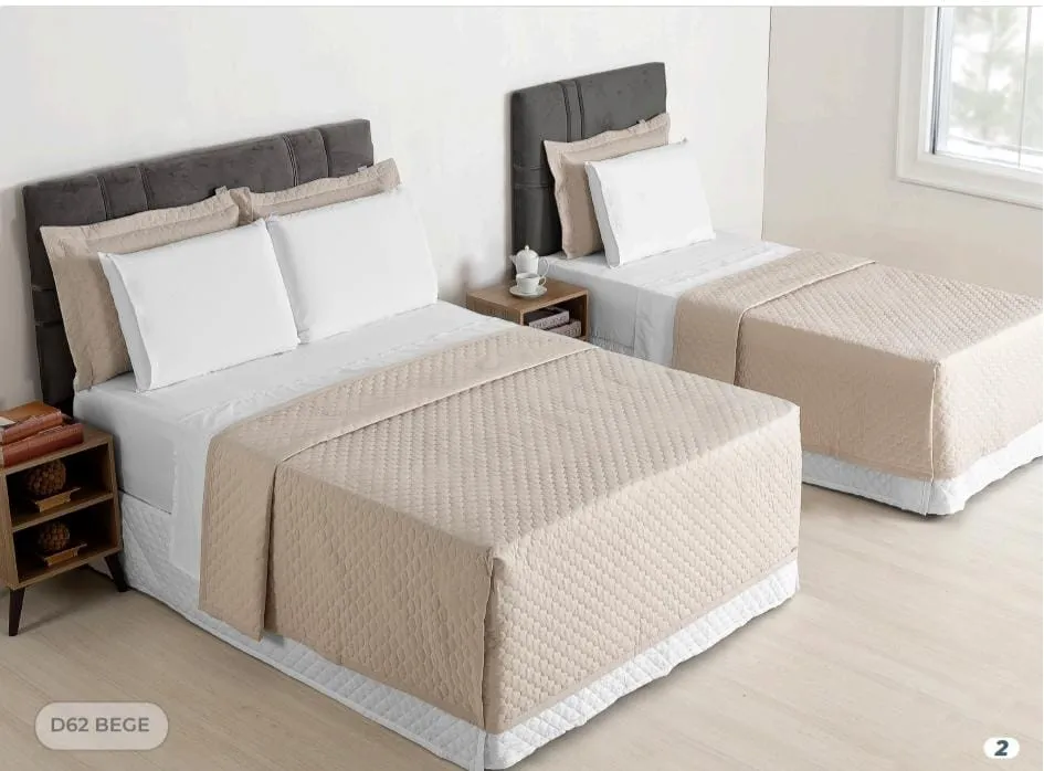 Jogo de Cobreleito Queen 03 Peças Bege