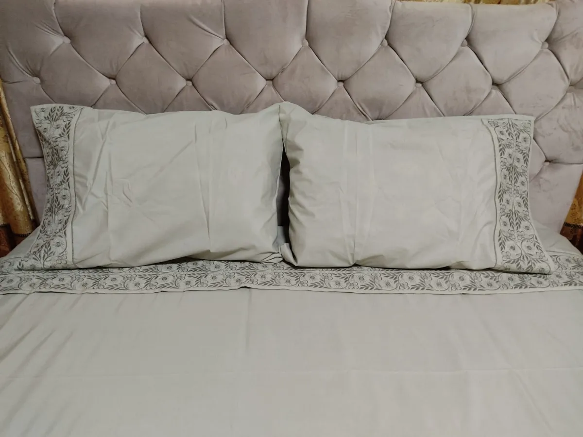 Jogo de Lençol Casal Bordado 04 Peças Verde Musgo