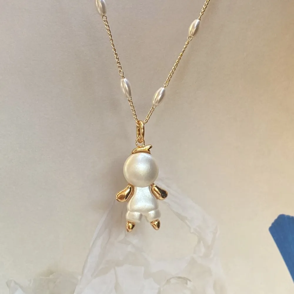 Colar Pérolas com Pingente Filho em Madrepérola Imagem