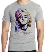 Camiseta adulto ou infantil Marilyn Monroe frase sapatos mundo - Foto 4