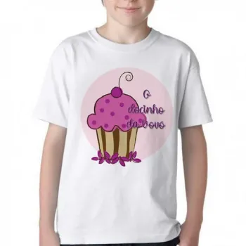Camiseta adulto ou infantil O docinho da Vovó cupcake - Foto 2