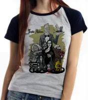 Baby look blusa Feminina Família Addams pintura seriado - Foto 4