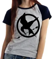 Baby look blusa Feminina Jogos Vorazes tordo preto - Foto 4