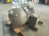 Motor elétrico trifásico GE 50 CV 2 polos 220V/380V SEM USO - C. 62 - Foto 4