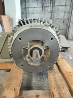 Motor elétrico trifásico GE 50 CV 2 polos 220V/380V SEM USO - C. 62 - Foto 5