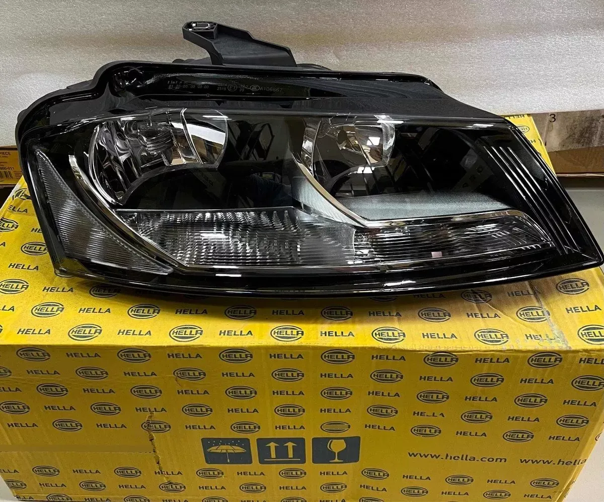 Farol Audi A3  - 2008 2009 2010 2011 -  Novo  - Original Hella -  Lado Direito