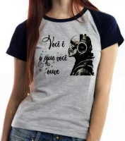 Baby look blusa Feminina Você é o que você ouve musica caveira - Foto 3