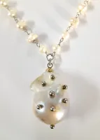 COLAR  PÉROLAS ARAMADAS  COM  GOTA DE PEROLA NATURAL GA81104489  - Foto 2