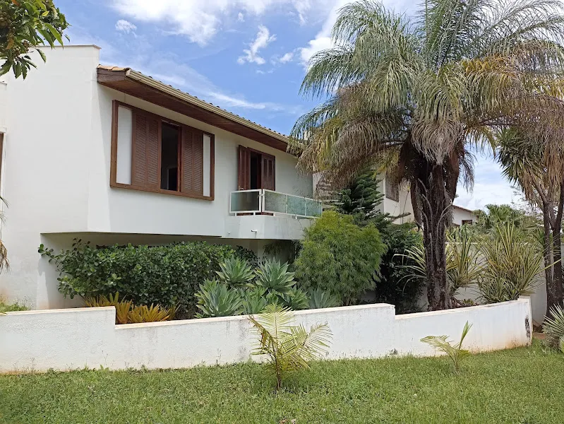 Vende-se casa espetacular no bairro Inconfidentes