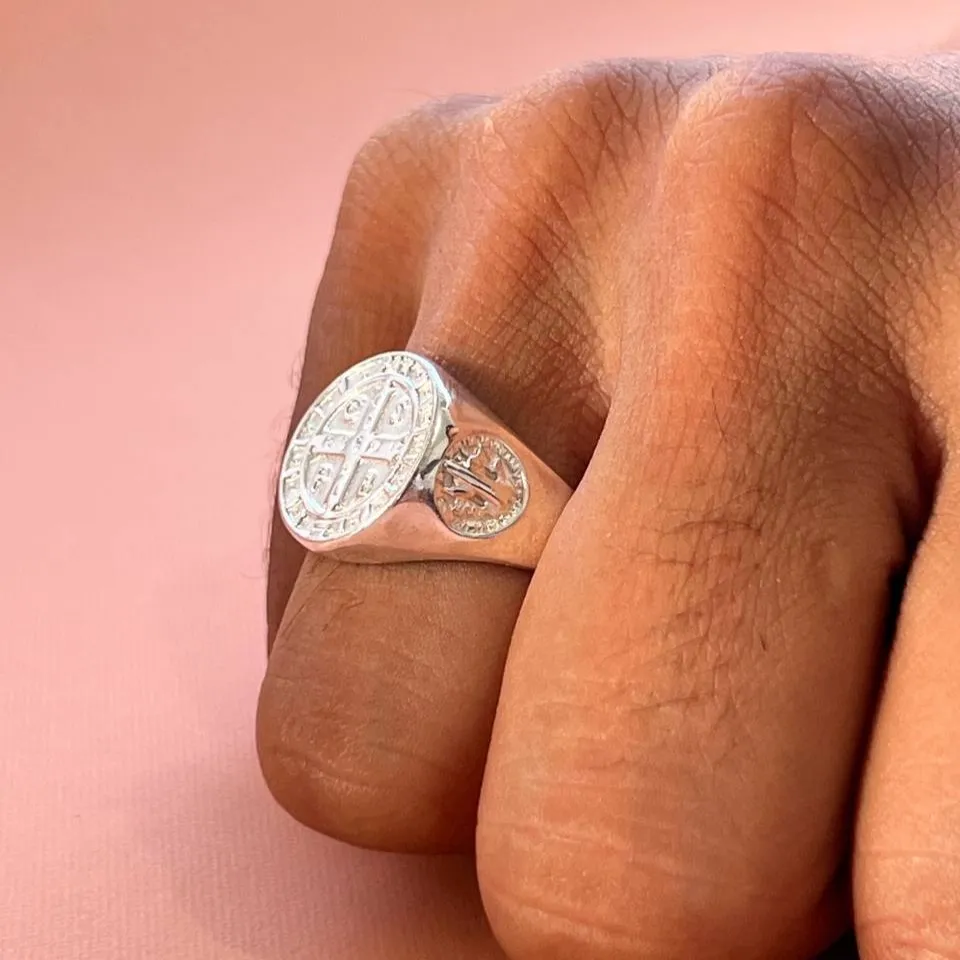 Anel masculino São Bento de prata - AN2775