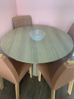 Mesa redonda com 4 cadeiras com 3 mesas de uso - Foto 4