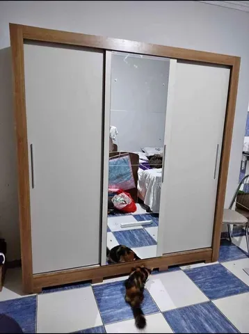 guarda roupa casal Branco amadeirado