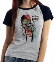 Baby look blusa feminina Zombie use your brain cerebro caveira - Foto 2